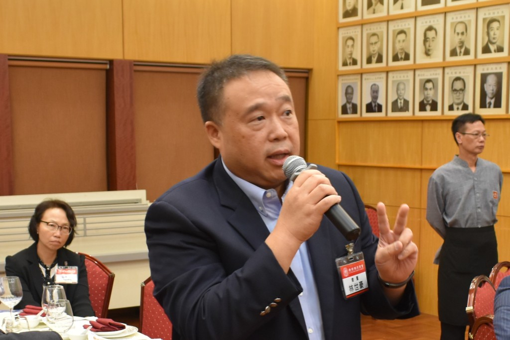 會董林世豪提問s