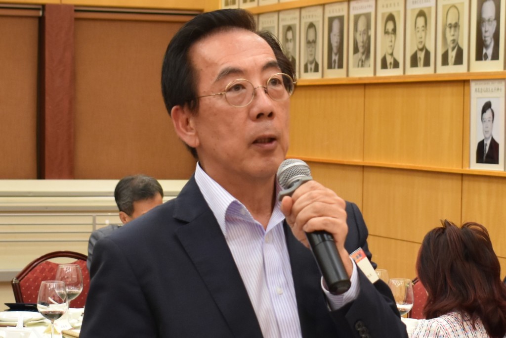 副會長蔡少偉就加拿大大麻合法化提出發問s