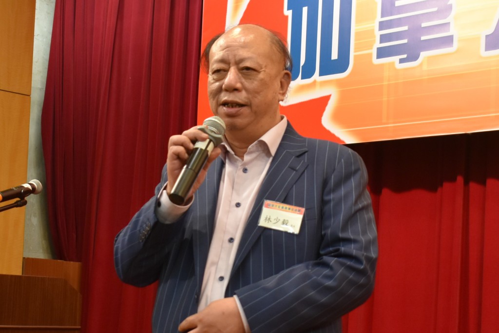 加拿大潮商會創會會長林少毅致辭s