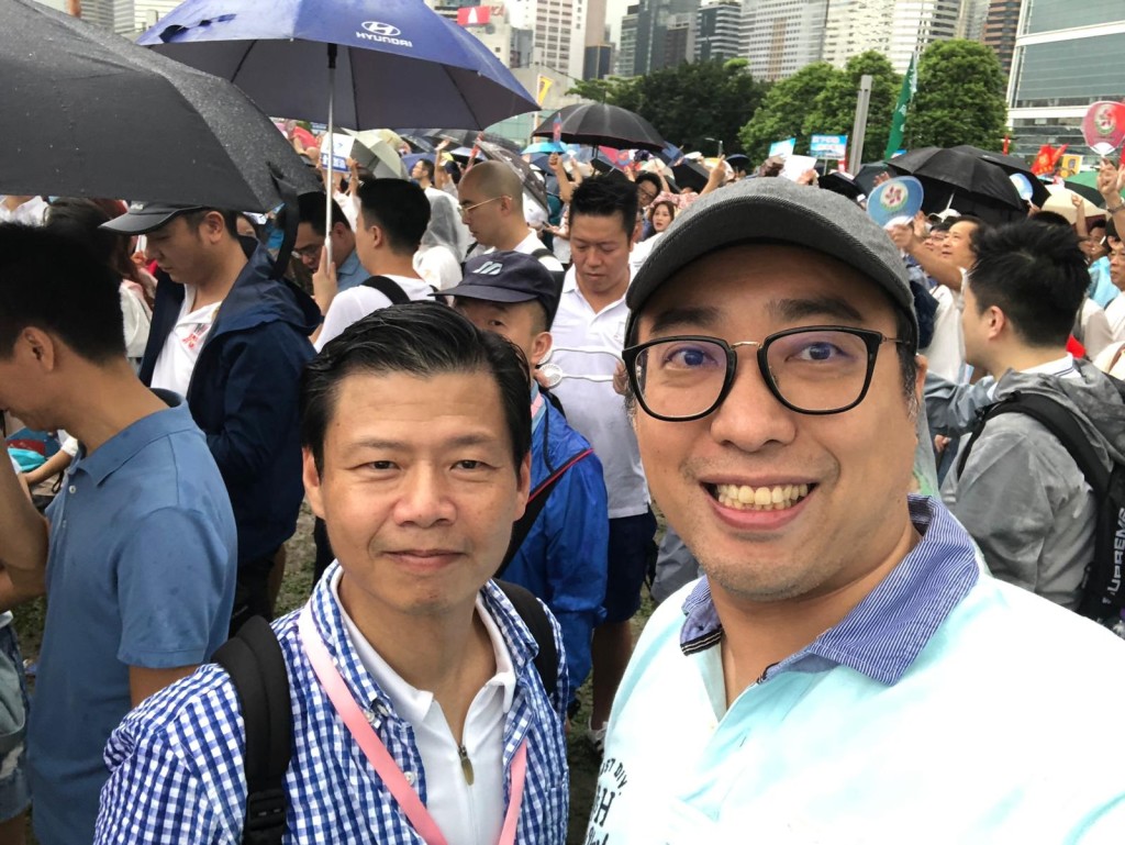 黃進達常董（右）與陳德寧會董J
