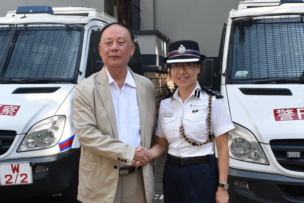 常董吳哲歆s