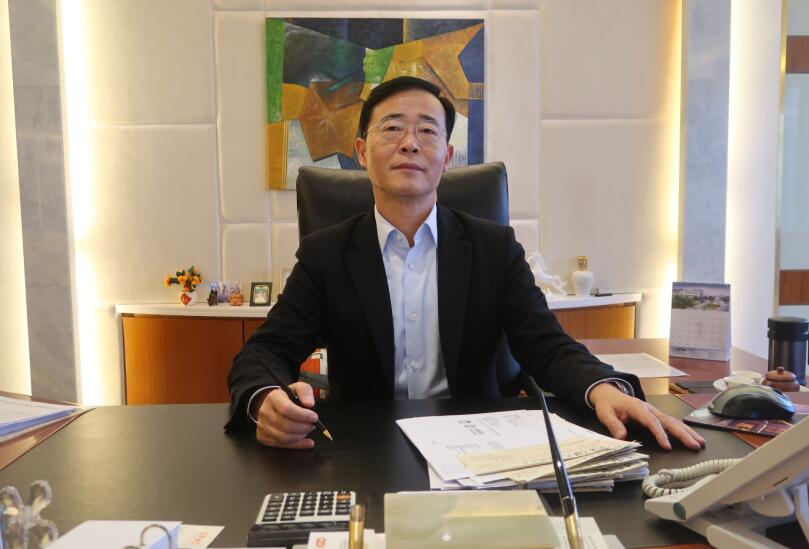 全國政協委員、本會名譽顧問江達可