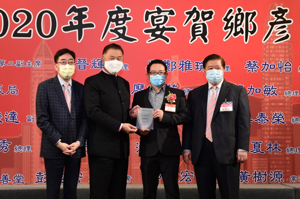 吳泰榮