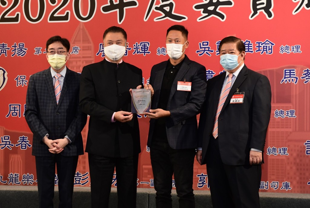 王世存