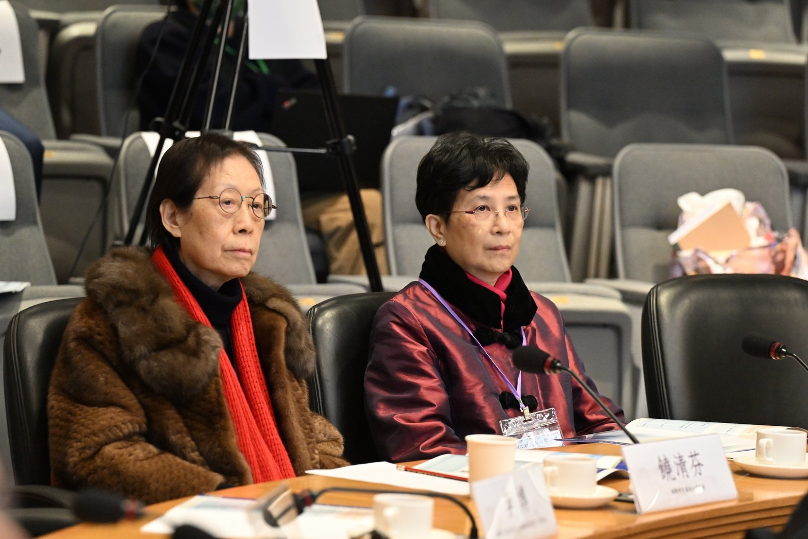 9. 二女兒