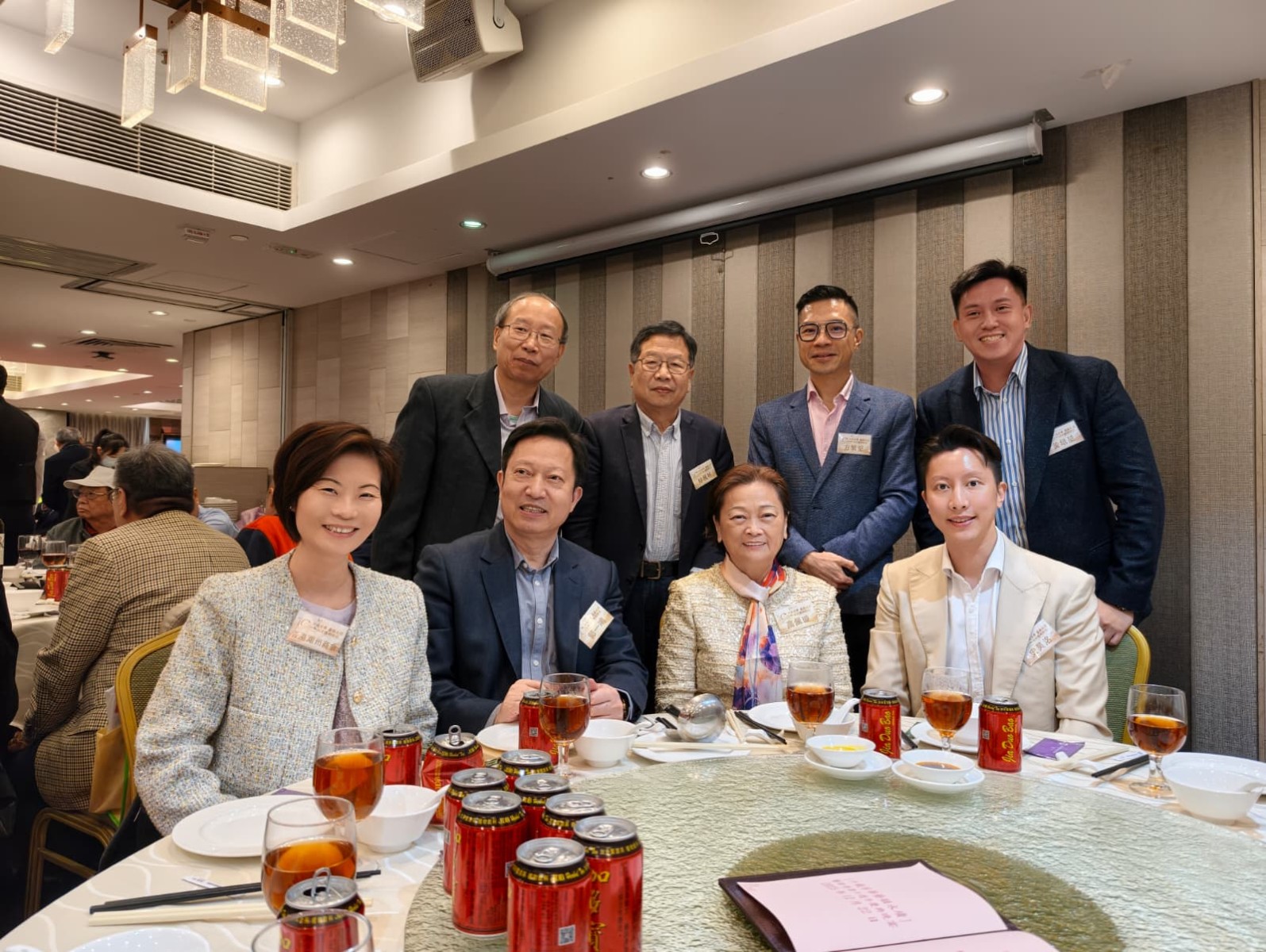 948a236a-a97c-4a41-ab54-6329b7bd1cc9